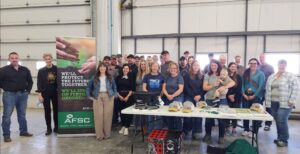 The Lismore Farm crew and their guests pose for a picture during the week 3 AFSC Farmer Feed south event.